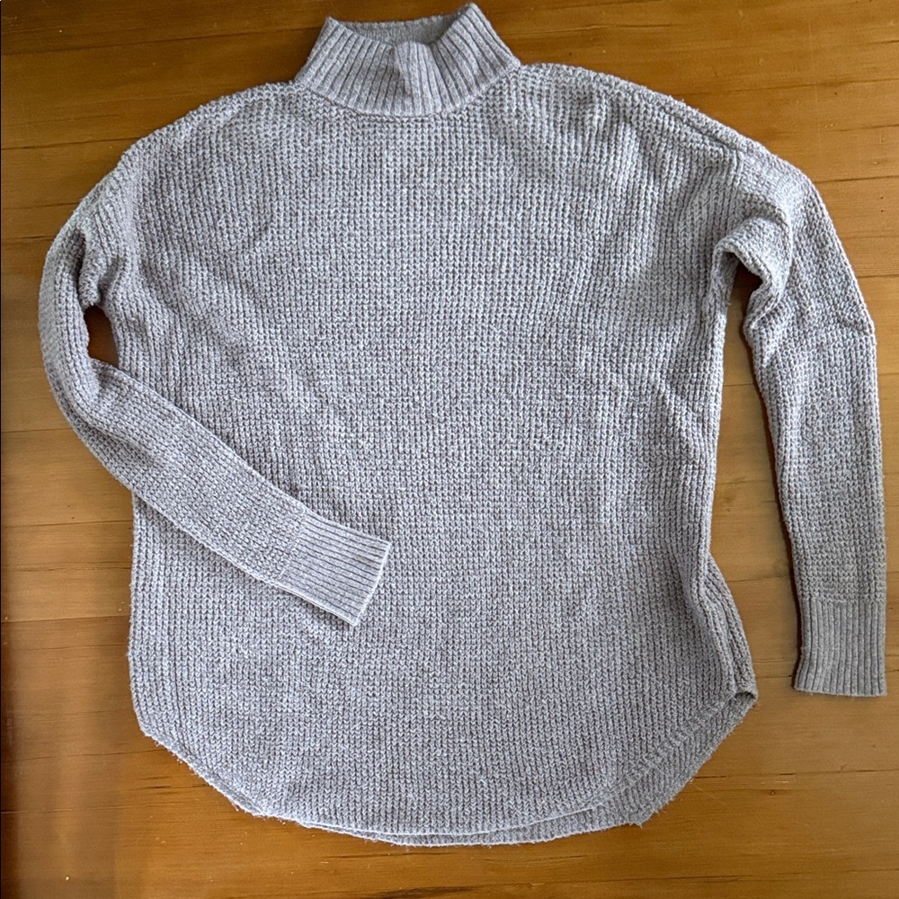 American Eagle Outfitters Light Purple/Gray Mock Turtleneck Sweater